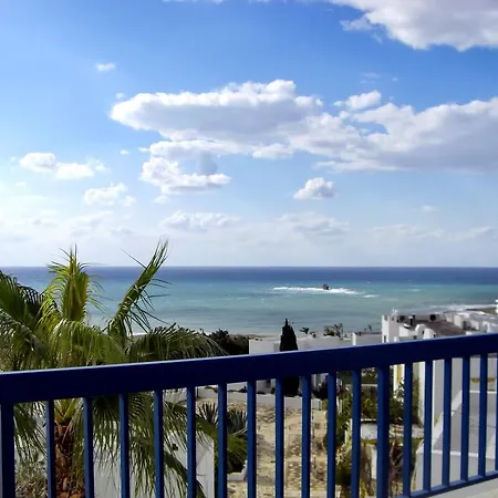 Melanos Apartment