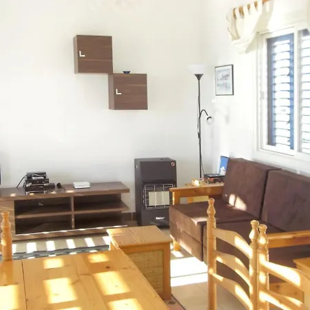 Apartment Melanos *